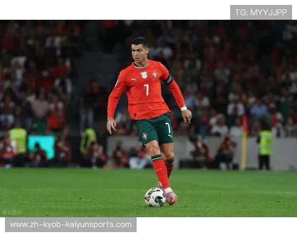 西甲联赛历史进球排行榜：梅西与C罗之争